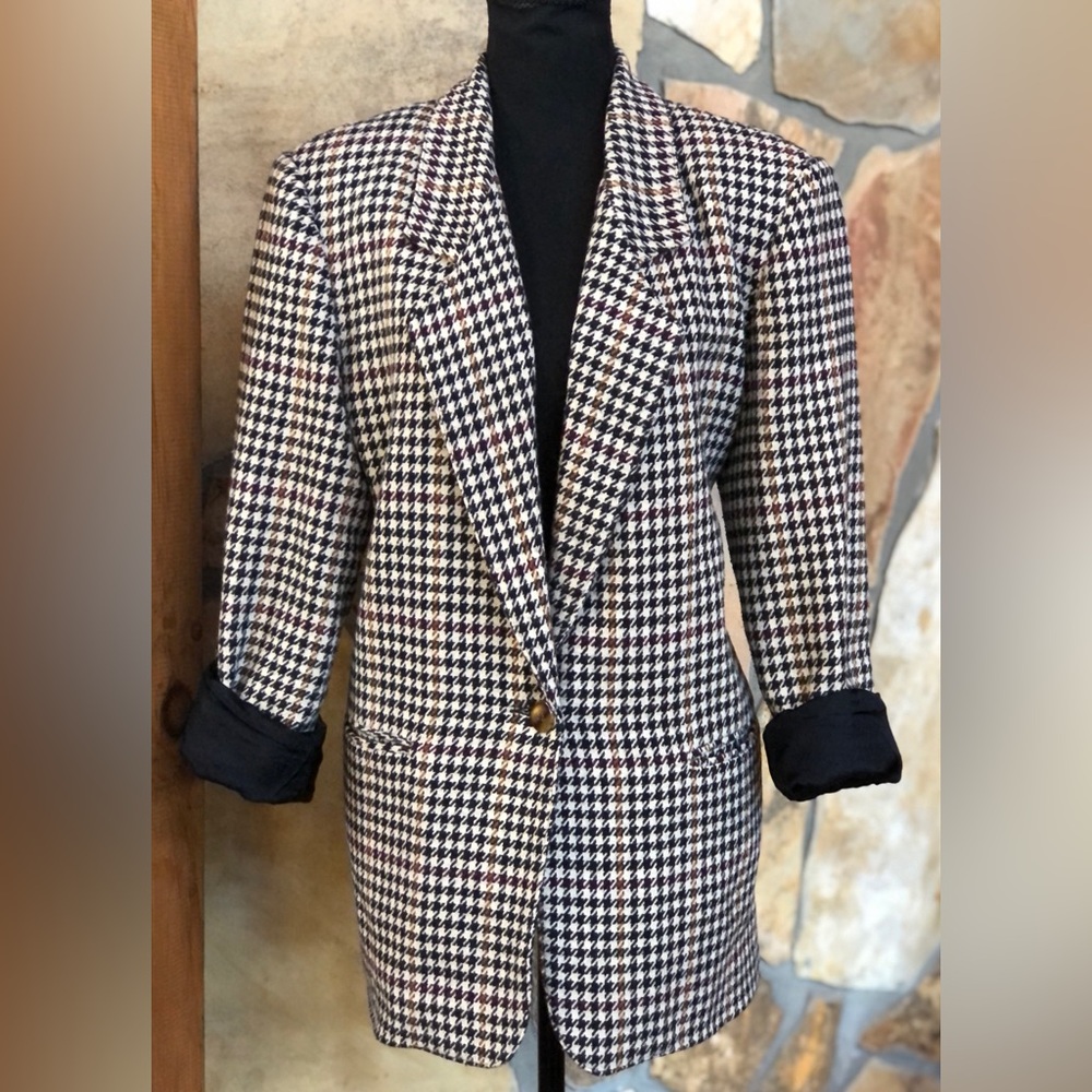 Vintage Houndstooth One-Button Boxy-Fit Sag Harbor Blazer (12) - Picture 15 of 16